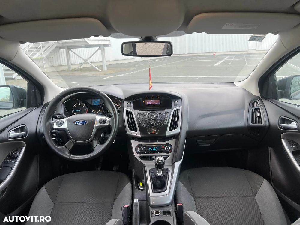 Ford Focus 1.6 TDCI 90 CP Trend - 11