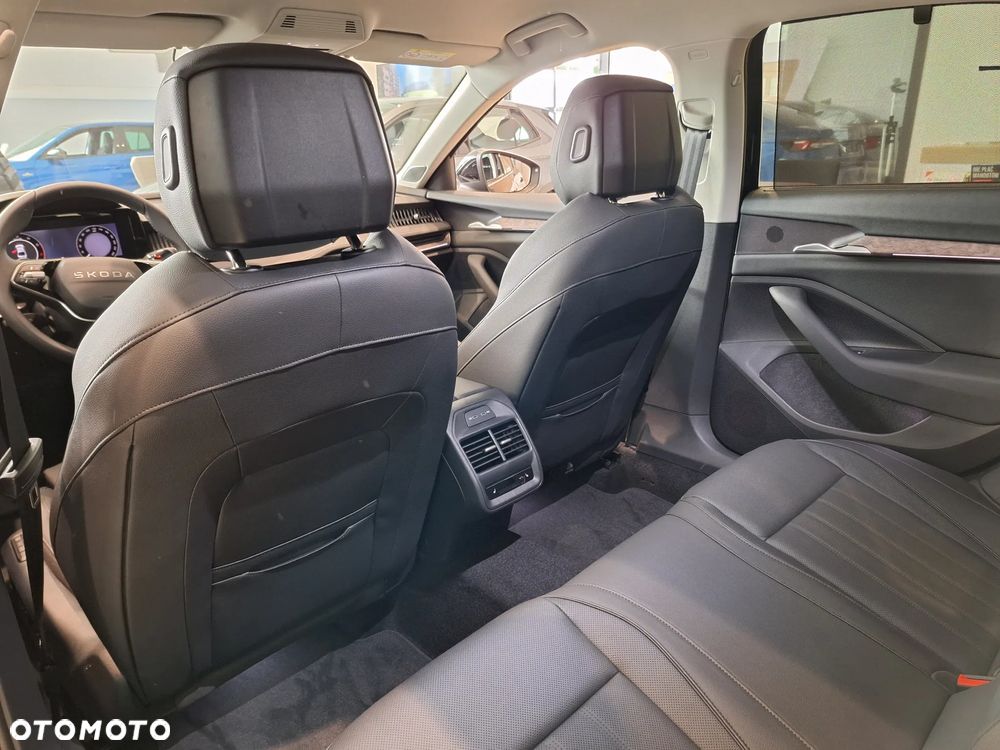 Skoda Superb 2.0 TSI L&K DSG - 11