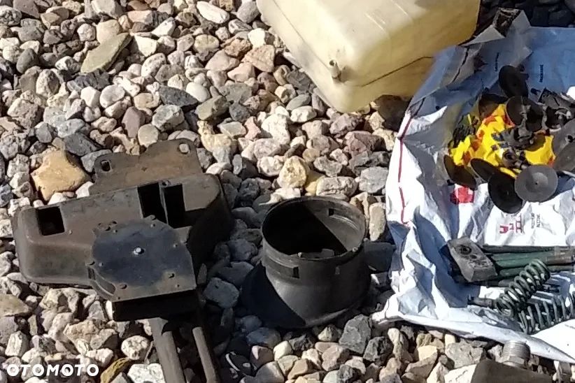 CHEVROLET TAHOE SUBURBAN K1500 dolot powietrza GMC YUKON k2500 k3500 pickup silverado sierra c/k c1500 c2500 c3500 5.7 5.0 4.3 v8 air intake duck RURA DO PRZEPUSTNICY GUMA WLOTU - 4