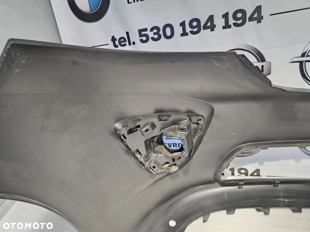 OPEL VIVARO B 14- ZDERZAK PRZEDNI PRZÓD NA HALOGENY NR 93868852 / 620228716R NR AUKCJI NZ2007 - 26