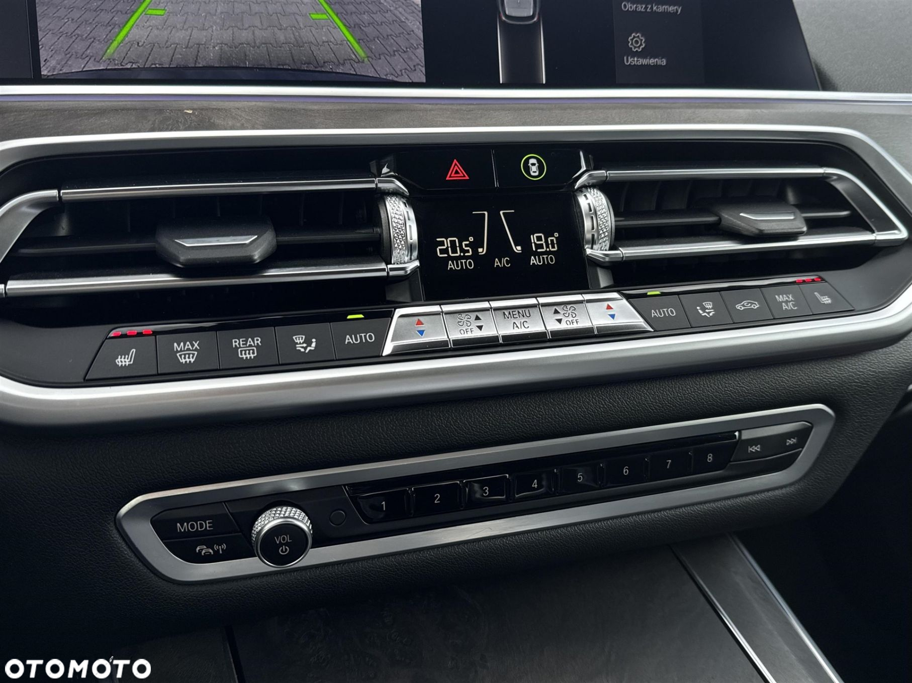 BMW X5 xDrive40i - 14