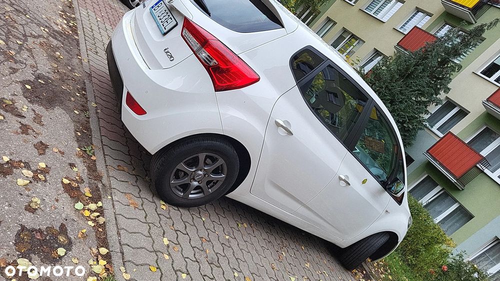 Hyundai ix20 - 2