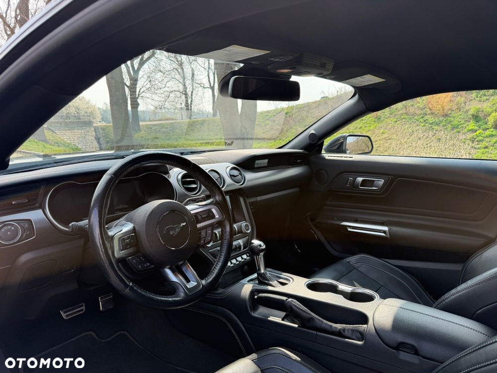 Ford Mustang 5.0 V8 GT - 9