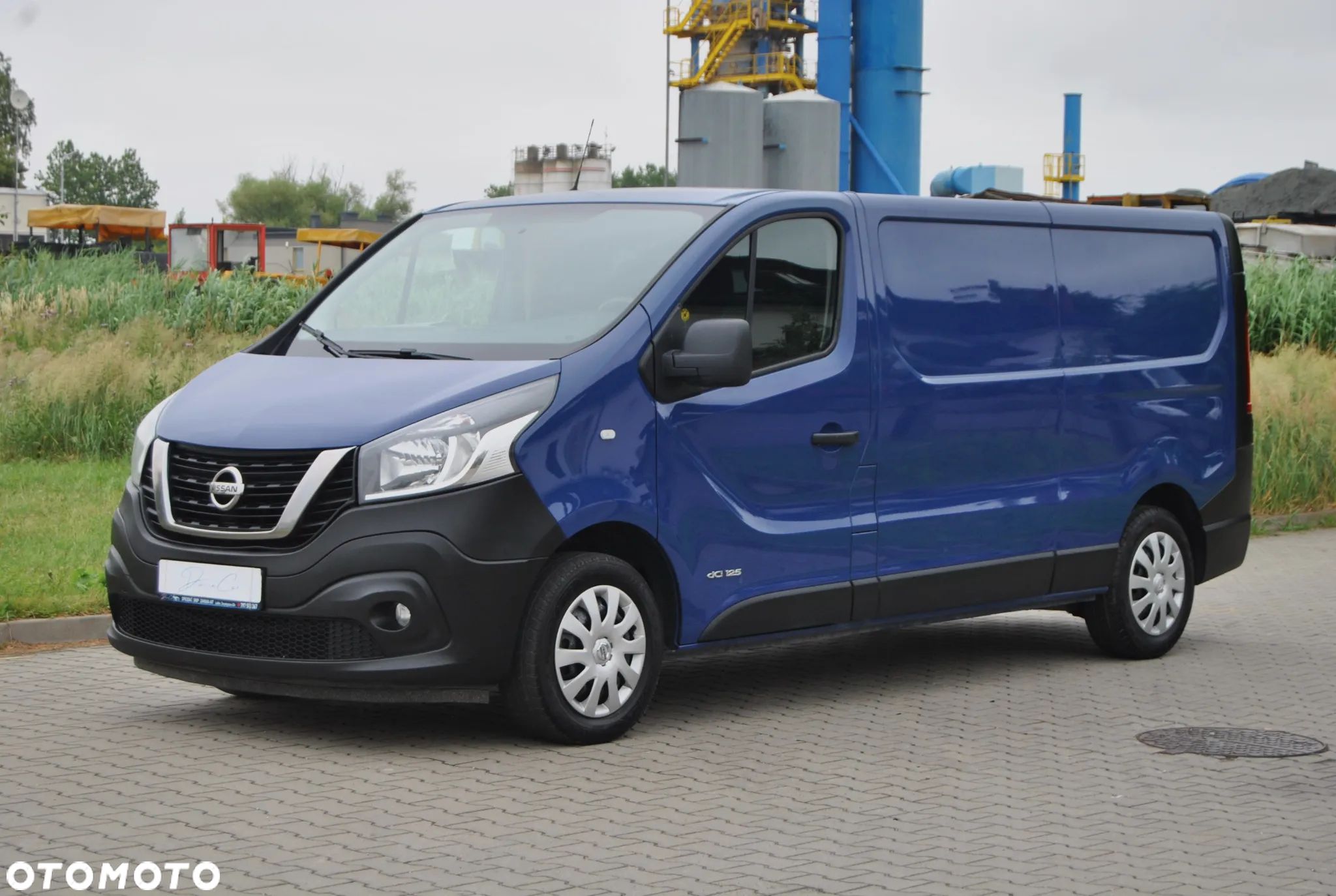 Nissan NV 300 - 1