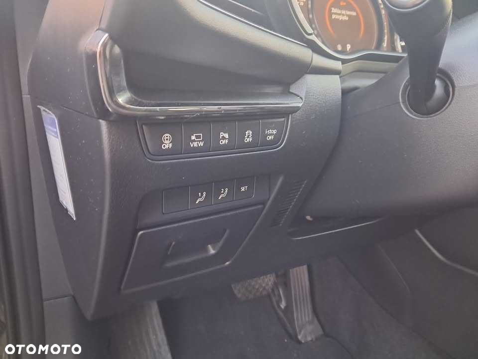 Mazda 3 - 8