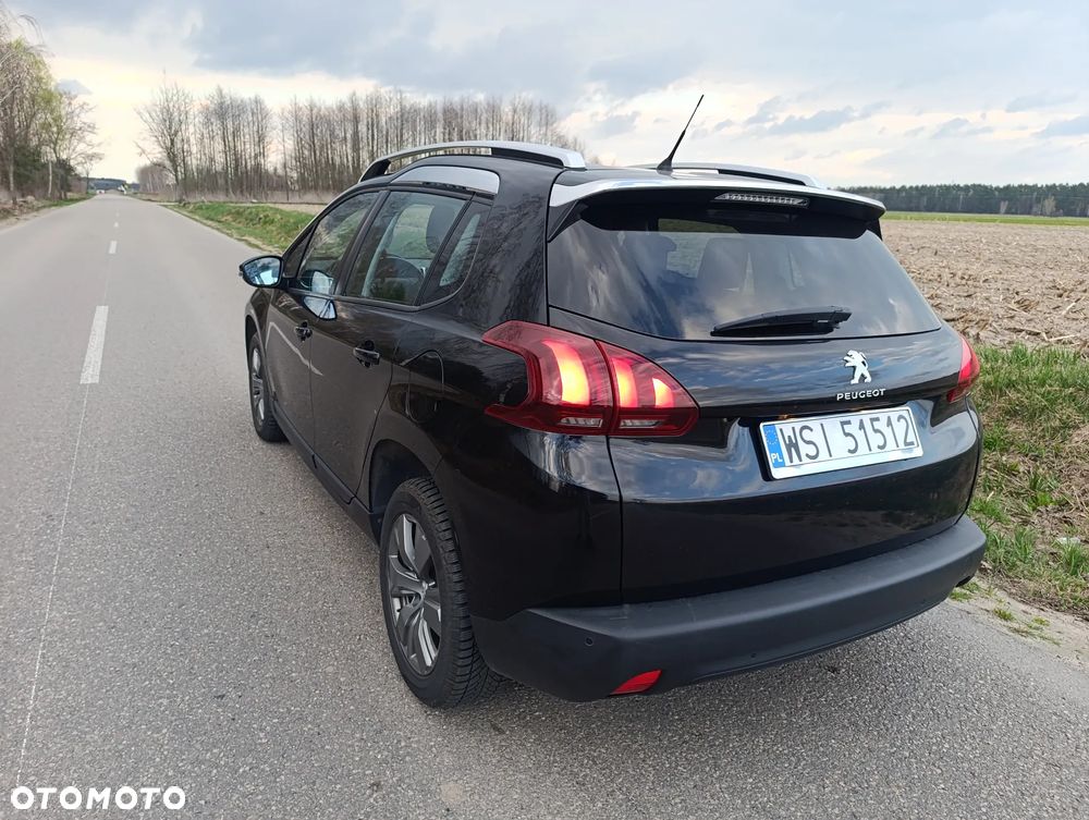 Peugeot 2008 BlueHDi 100 STOP & START Active - 4