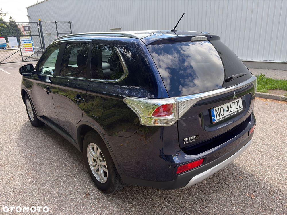 Mitsubishi Outlander 2.2 DID Intense + 4WD - 3