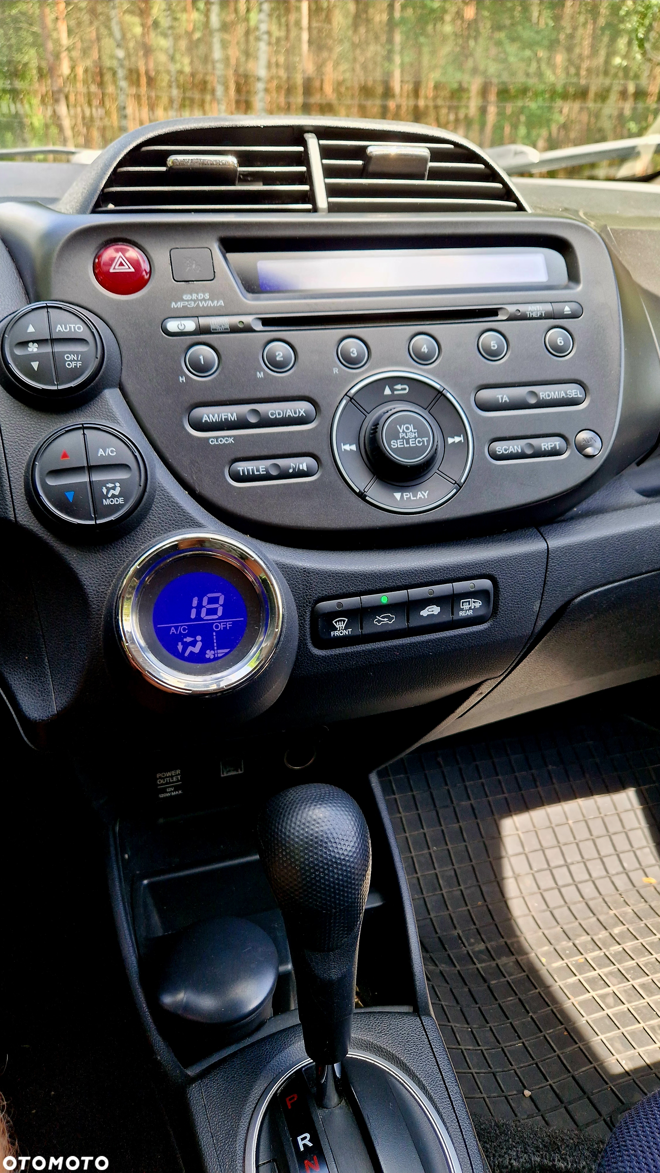 Honda Jazz 1.3 DSi i-VTEC IMA CVT Elegance - 20