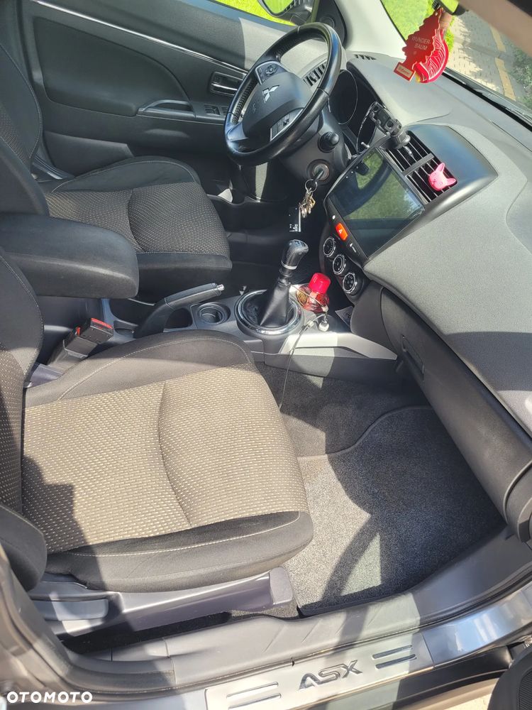Mitsubishi ASX 1.8 DID Instyle NAVI AS&G - 8