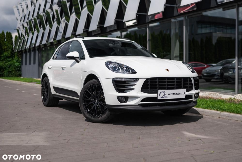 Porsche Macan Standard - 2