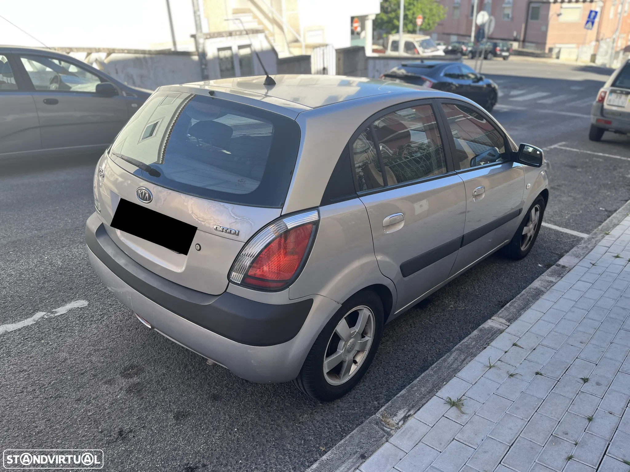 Kia Rio - 2