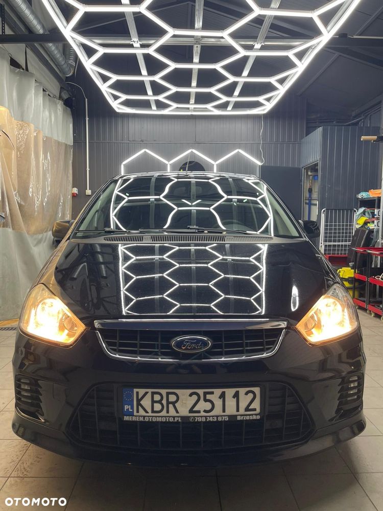 Ford C-MAX 1.8 Trend - 39