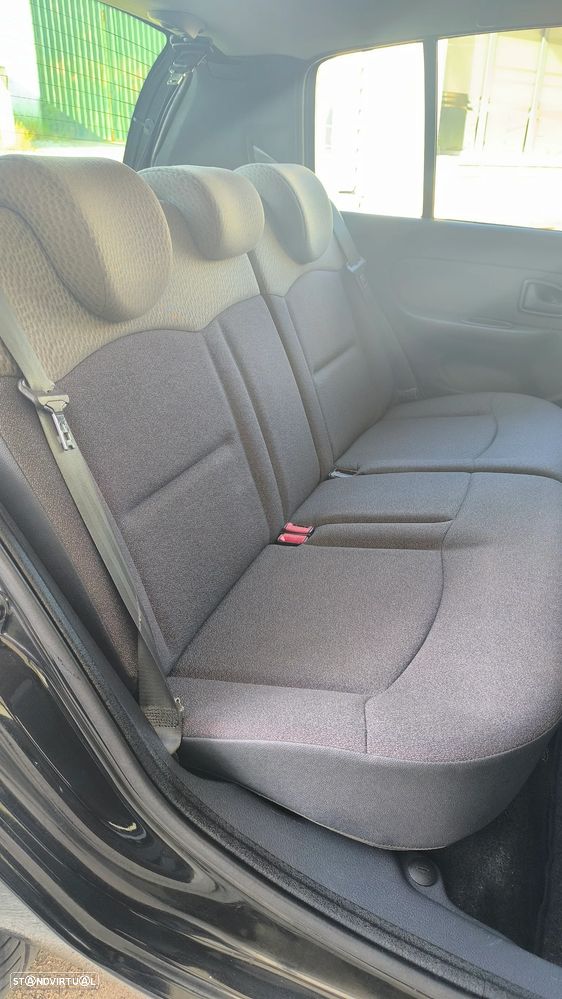 Renault Clio 1.2 16V Pack - 7