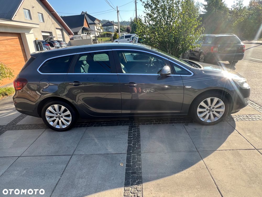 Opel Astra 1.4 T Enjoy S&S - 4