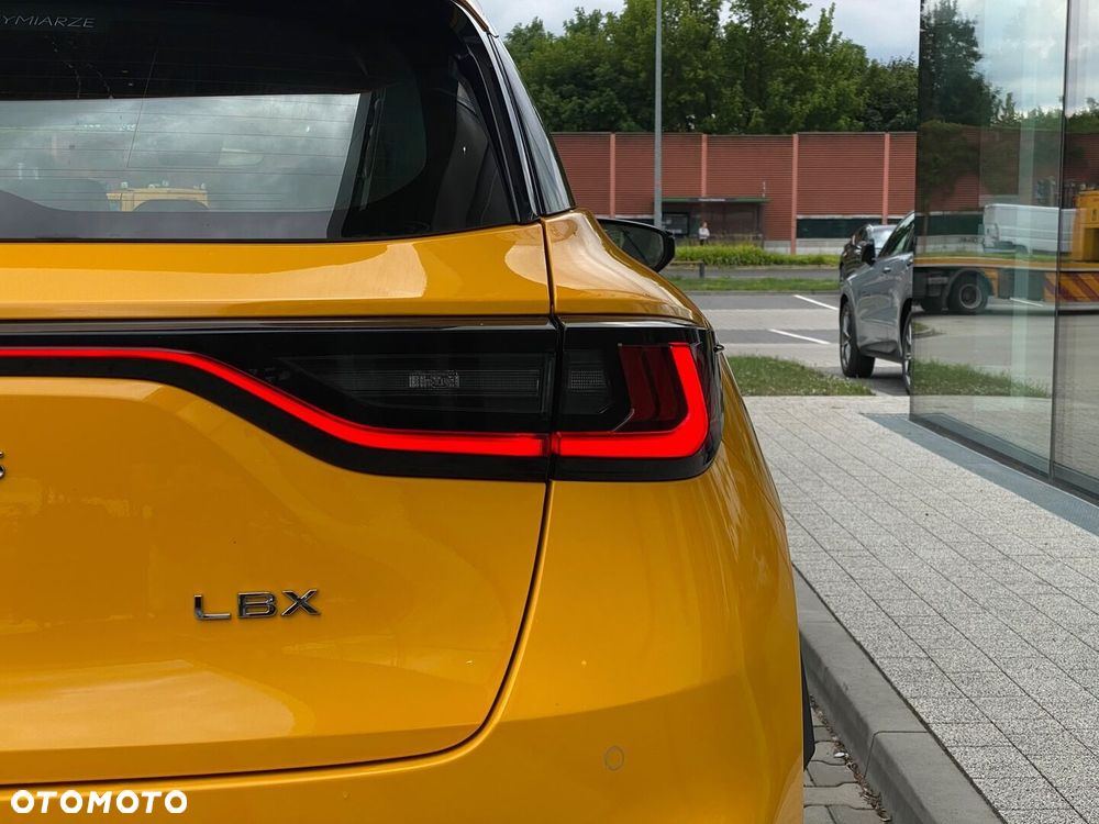 Lexus LBX 1.5 Hybrid Elegant - 34