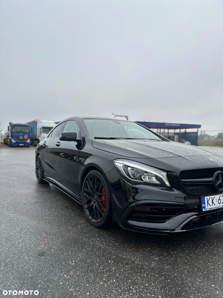 Mercedes-Benz CLA AMG 45 4Matic AMG Speedshift 7G-DCT Yellow Night Edition - 1