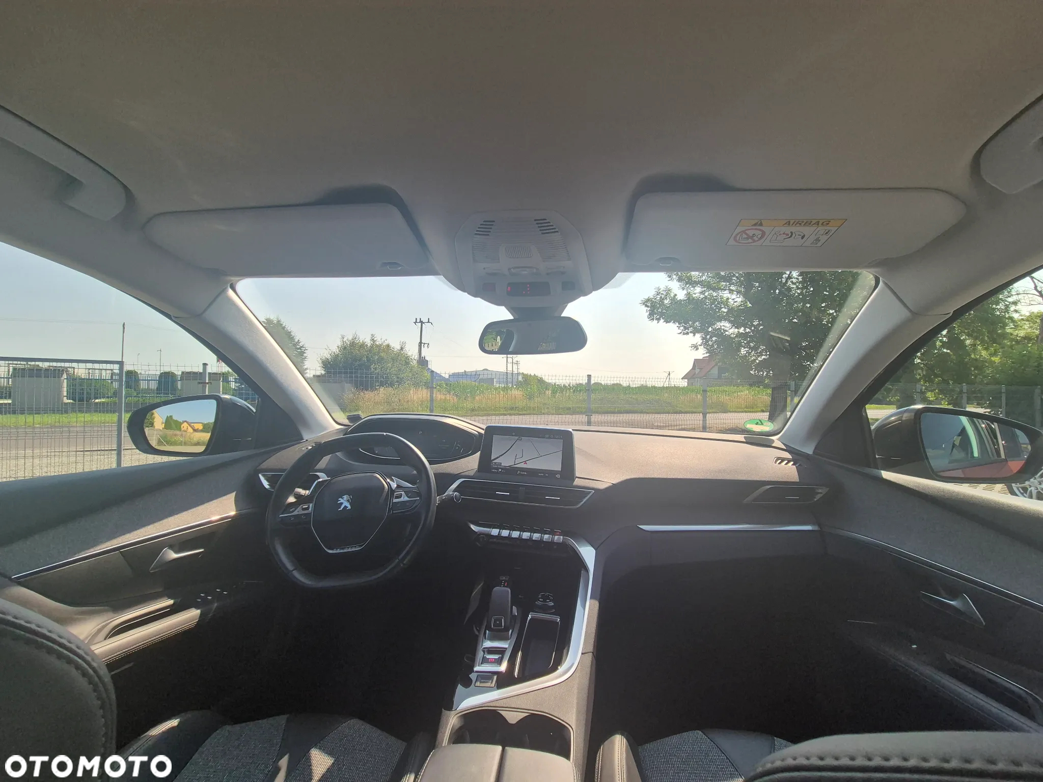 Peugeot 3008 1.2 PureTech Allure S&S EAT6 - 5