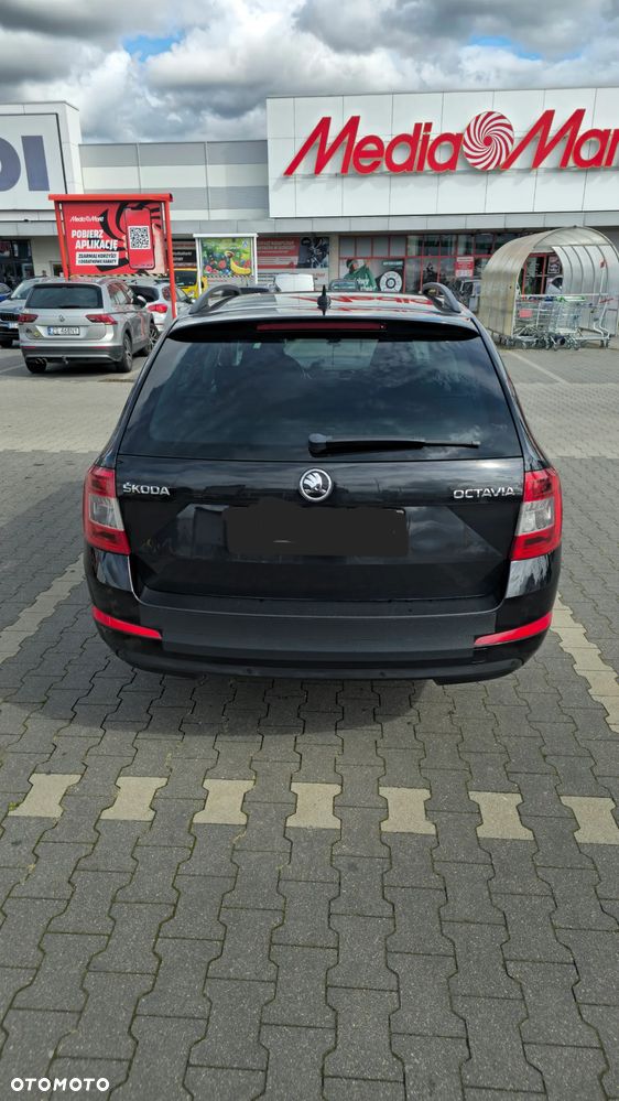 Skoda Octavia 2.0 TDI Ambition DSG - 7
