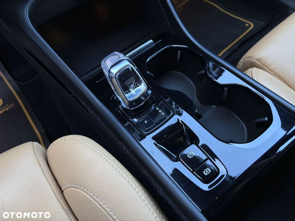 Volvo XC 40 D4 AWD Inscription - 30
