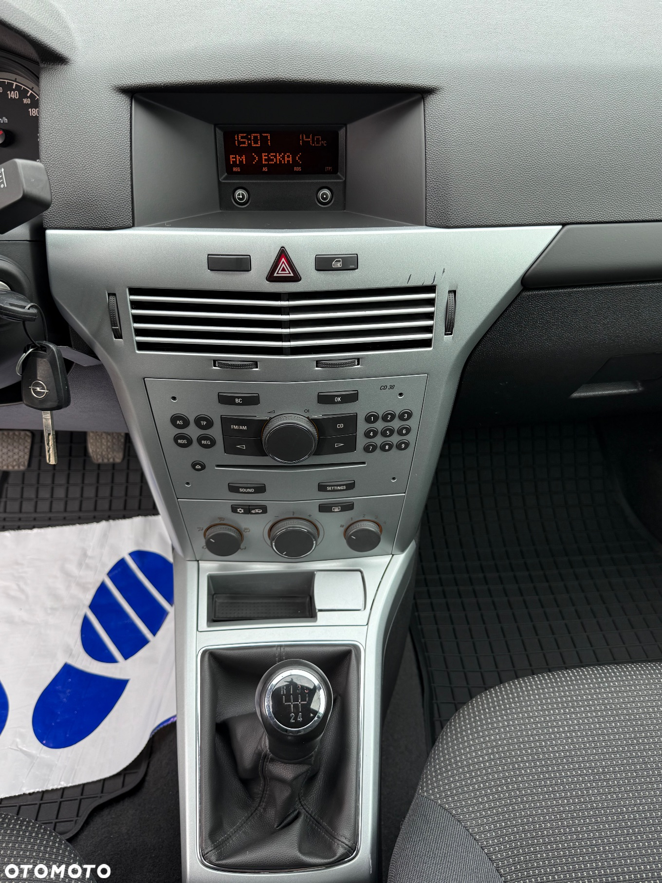Opel Astra III 1.6 Enjoy - 27