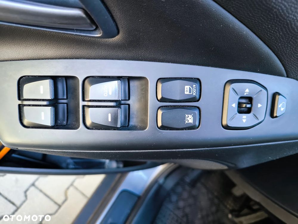 Hyundai ix35 - 18