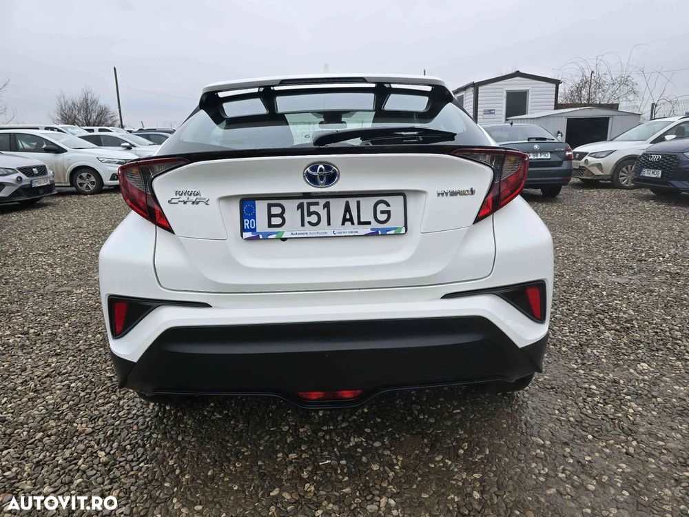 Toyota C-HR - 4