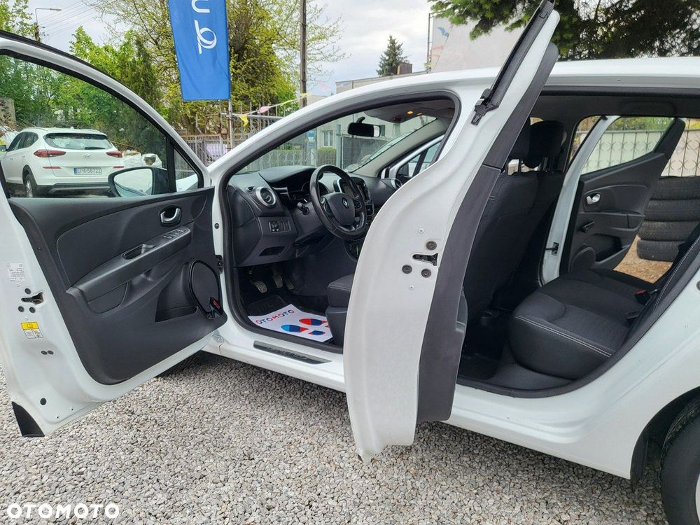 Renault Clio - 18