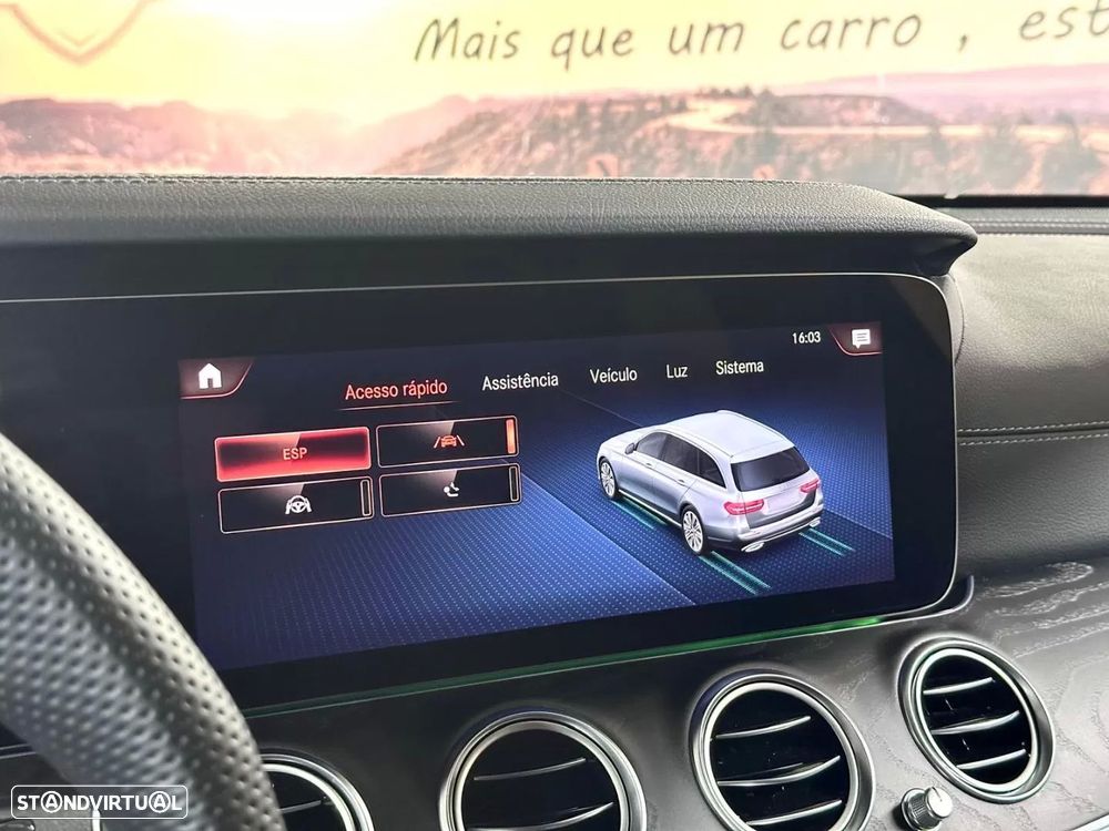 Mercedes-Benz E 300 de 4Matic 9G-TRONIC AMG Line - 33