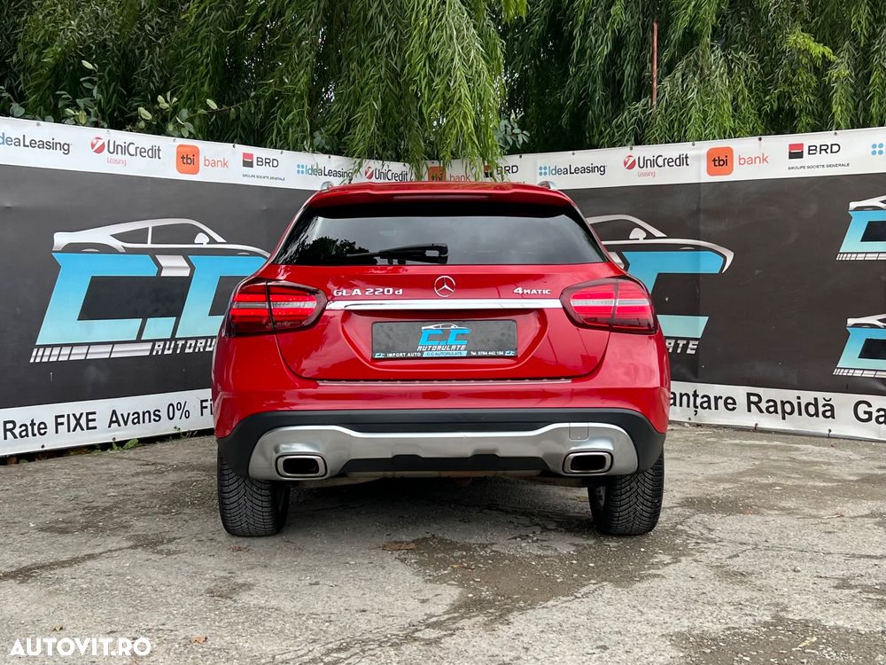 Mercedes-Benz GLA 220 d 4Matic 7G-DCT Style - 5