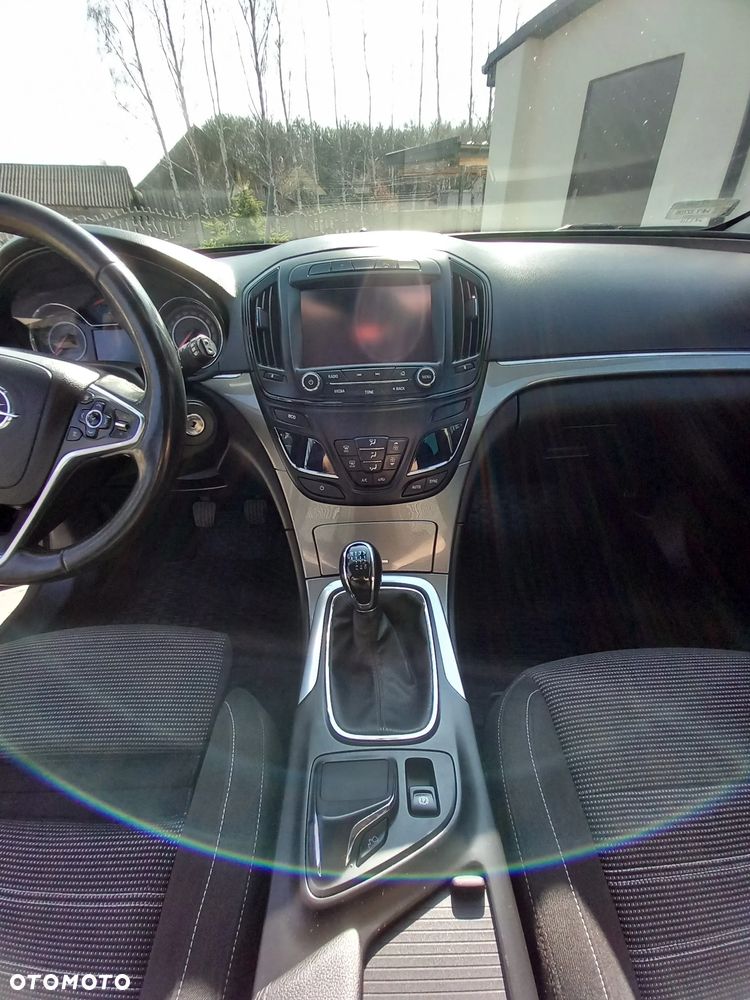 Opel Insignia - 30