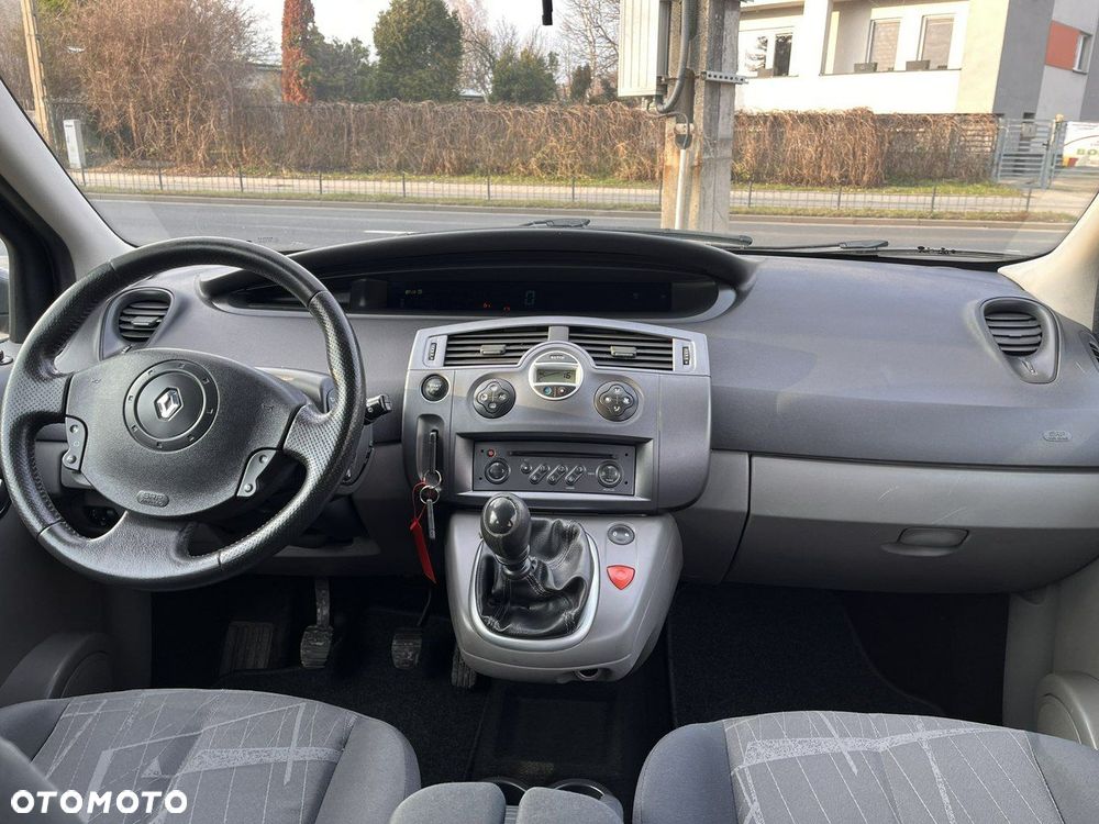 Renault Scenic - 13
