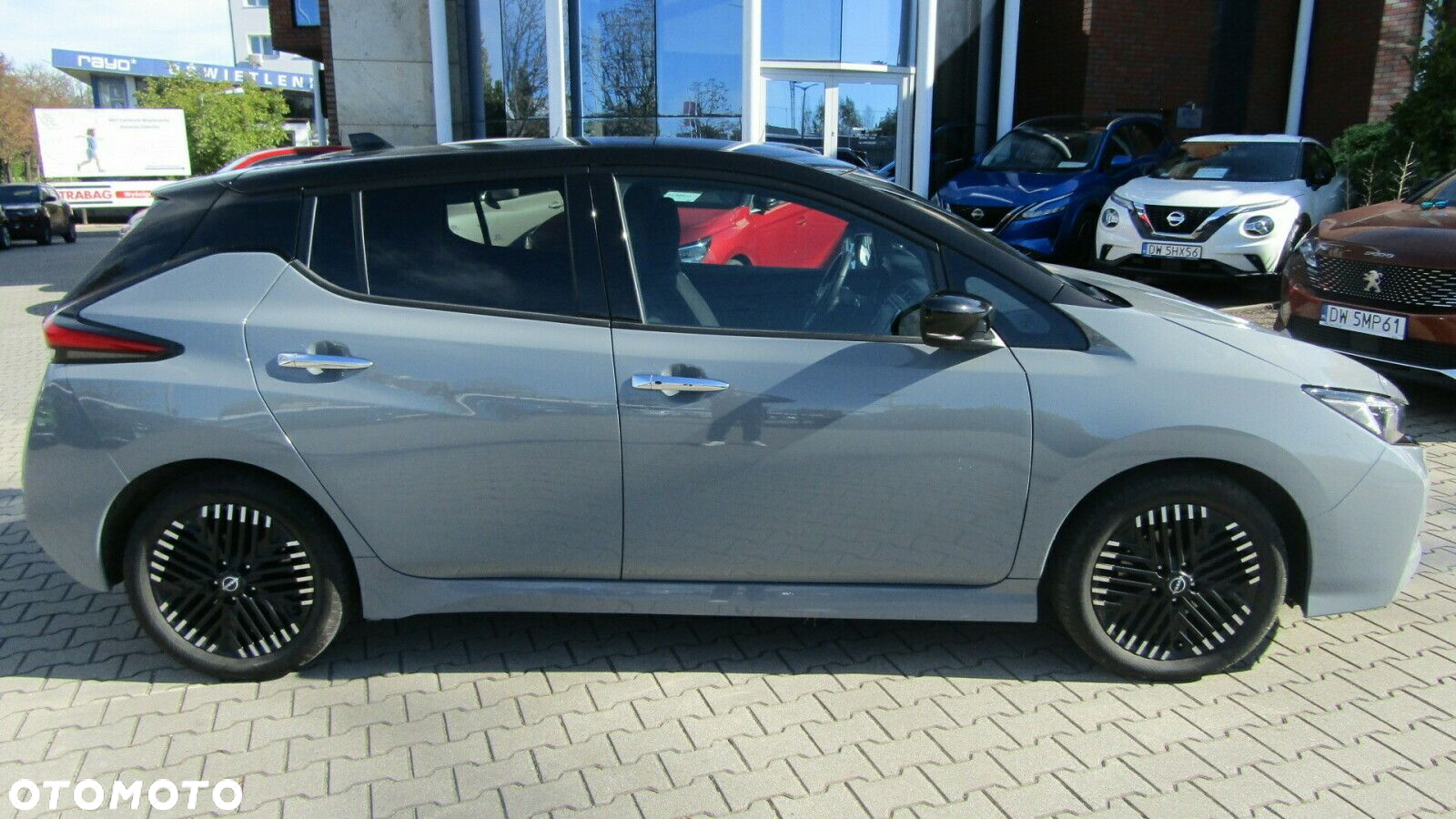 Nissan Leaf - 6