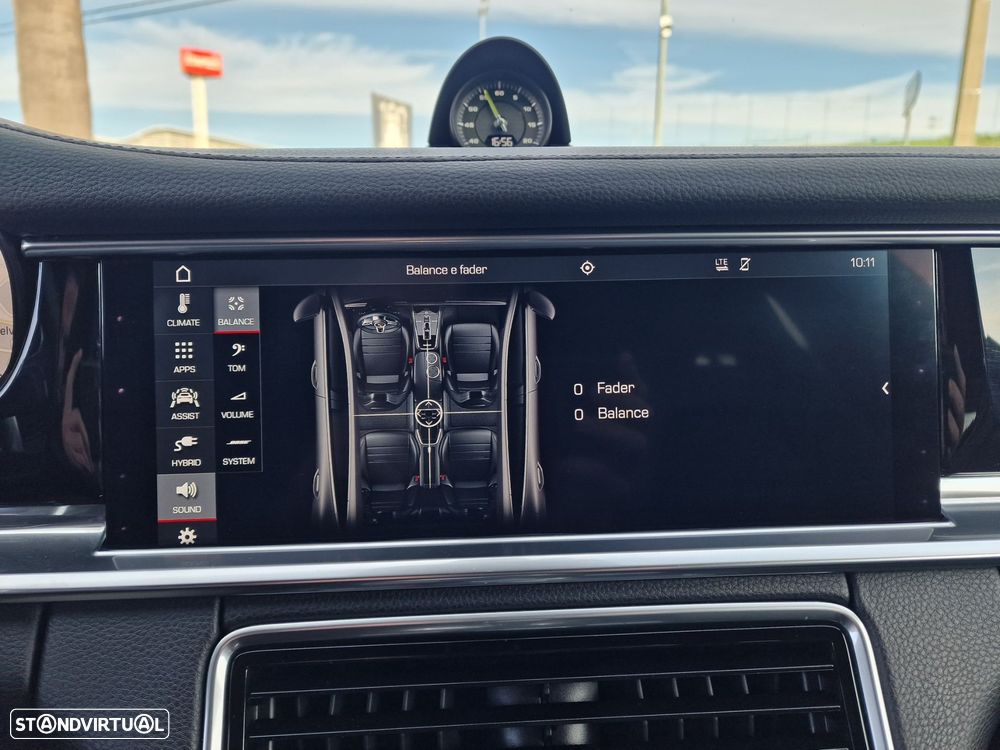 Porsche Panamera 4 E-Hybrid - 40