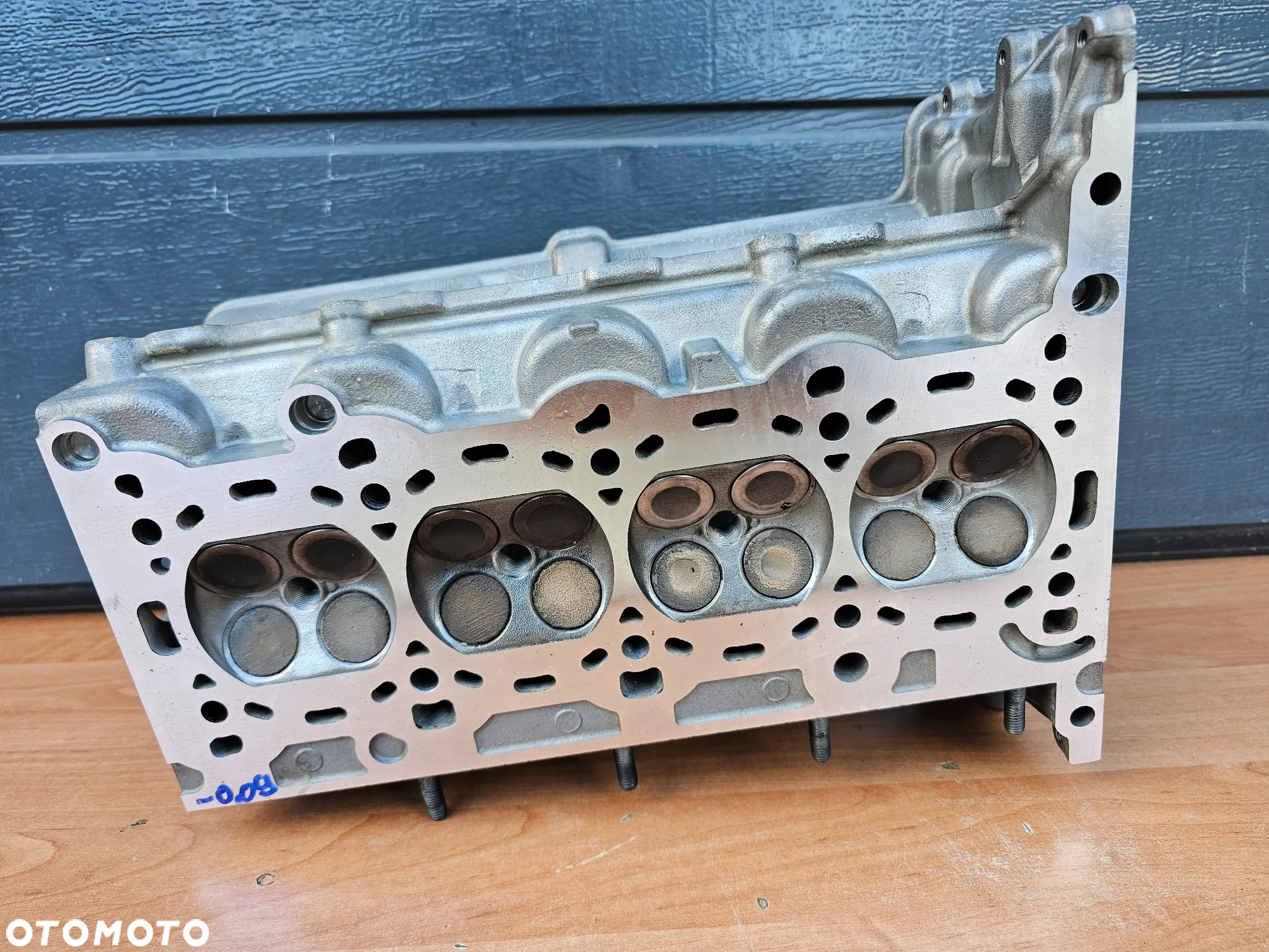 GŁOWICA CYLINDRÓW SPRAWDZONA SPLANOWANA OPEL ASTRA K J ZAFIRA C MERIVA B CORSA D E INSIGNIA A MOKKA 1.4 TURBO A14NEL A14NET B14NET B14NEL 55565291 - 8