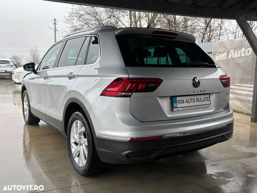 Volkswagen Tiguan 2.0 TDI SCR 4Motion DSG Comfortline - 8