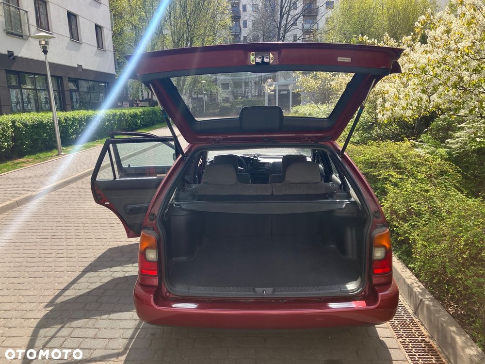 Toyota Corolla - 9
