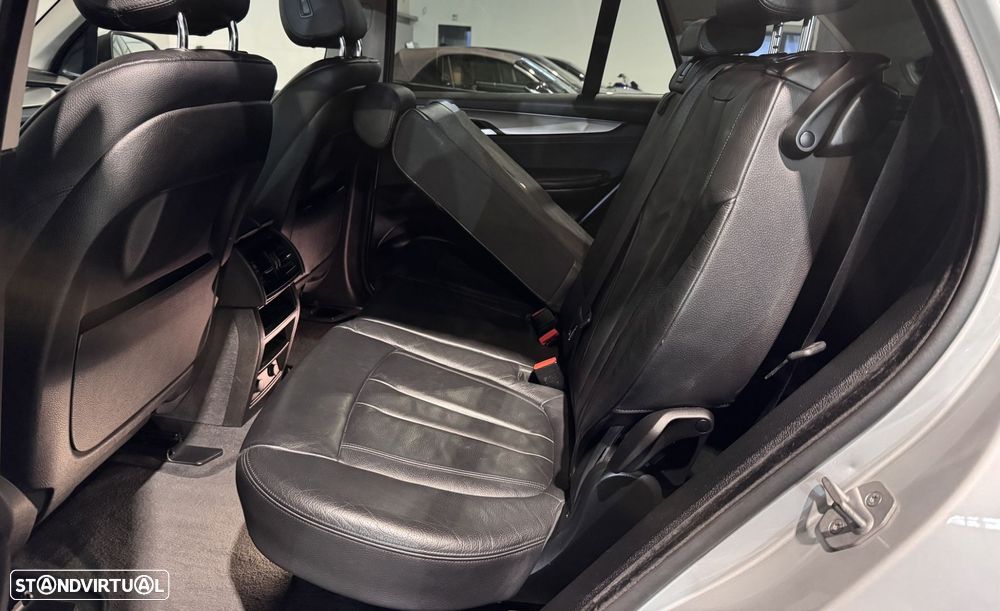 BMW X5 25 d sDrive Comfort 7L - 24