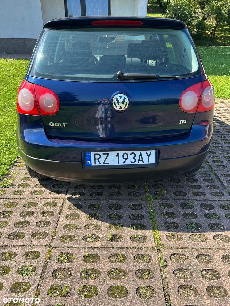 Volkswagen Golf 1.9 TDI DPF Comfortline - 2