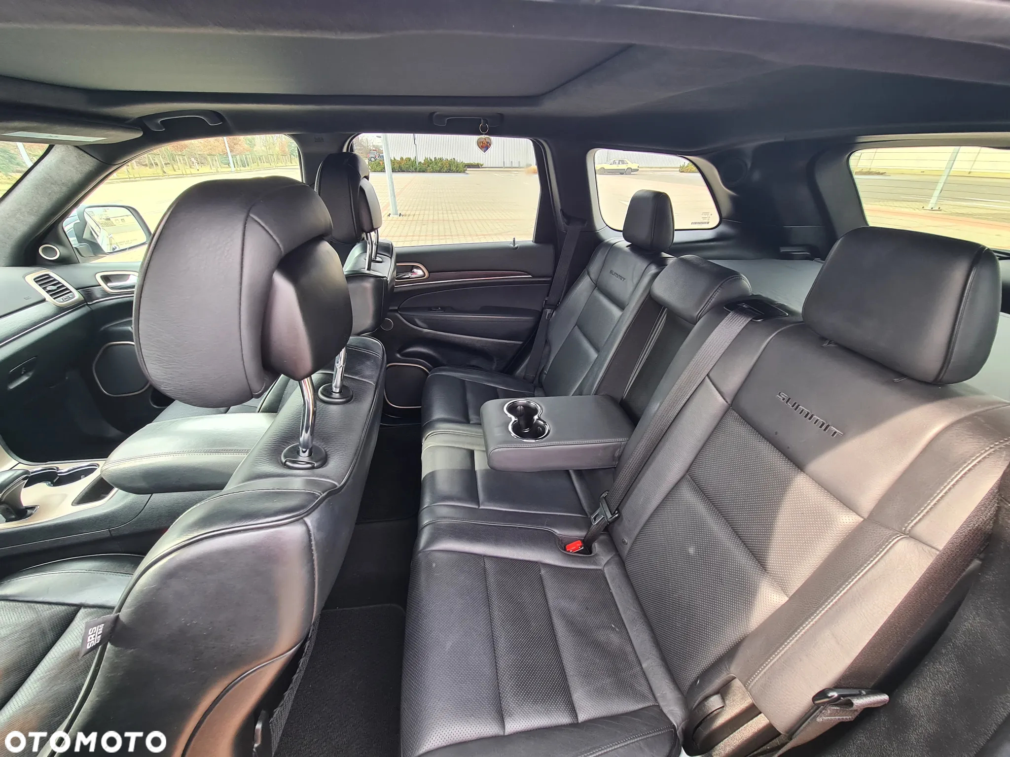 Jeep Grand Cherokee 5.7 V8 HEMI Summit - 18