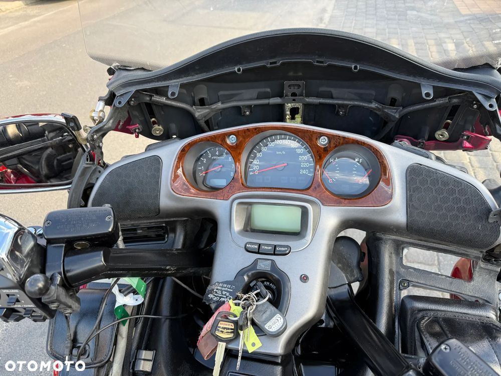 Honda GL - 11