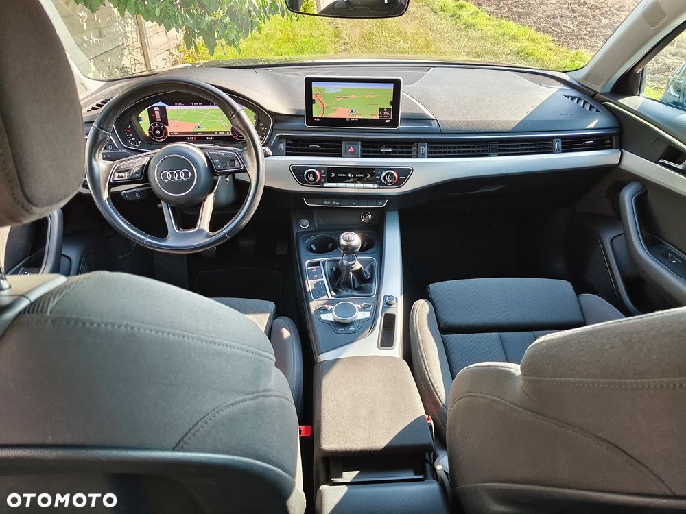 Audi A4 Avant 2.0 TDI sport - 1