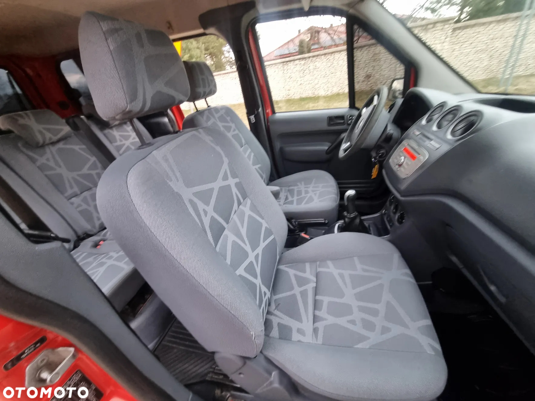 Ford Transit Connect - 24