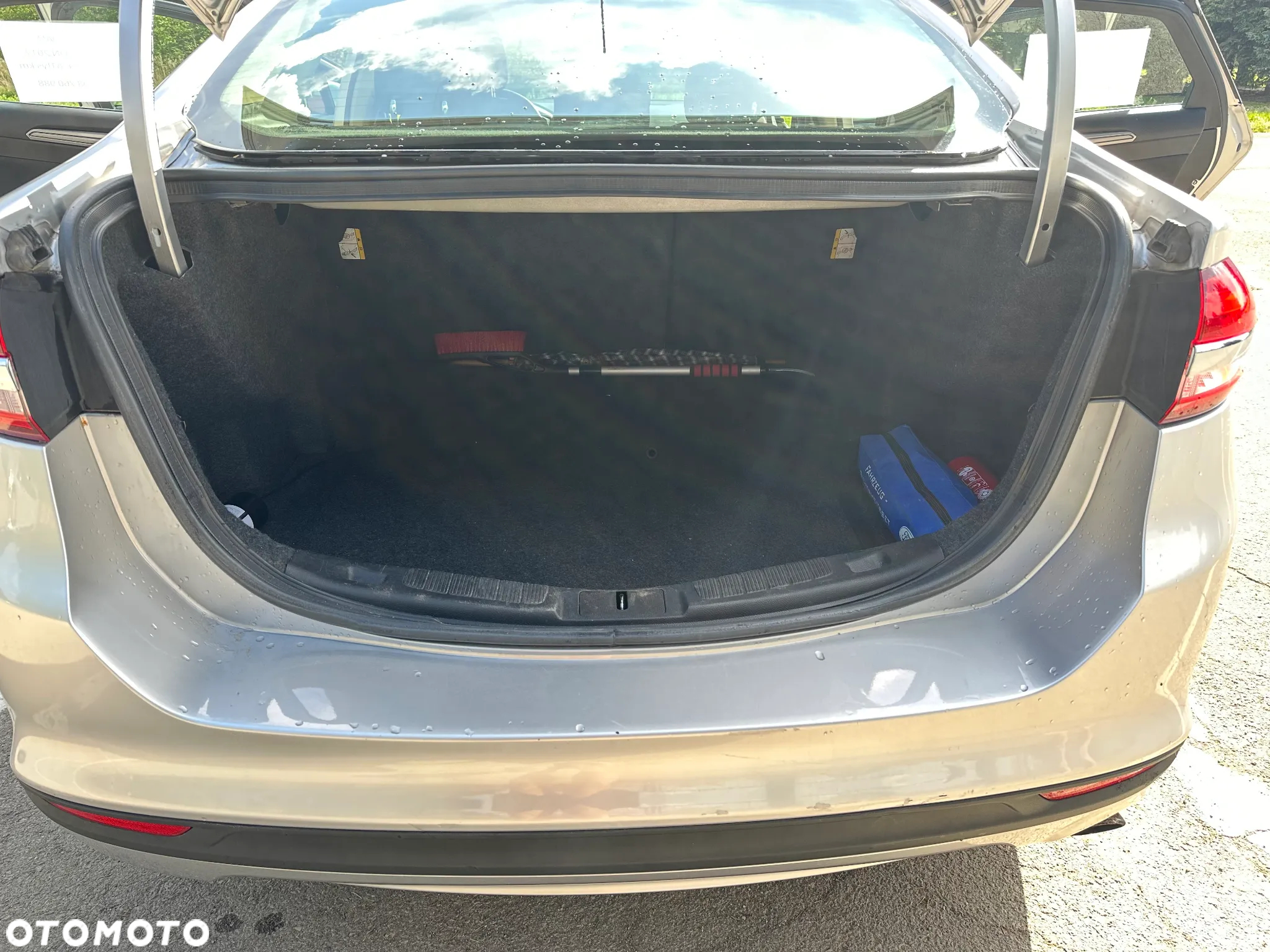 Ford Fusion - 8