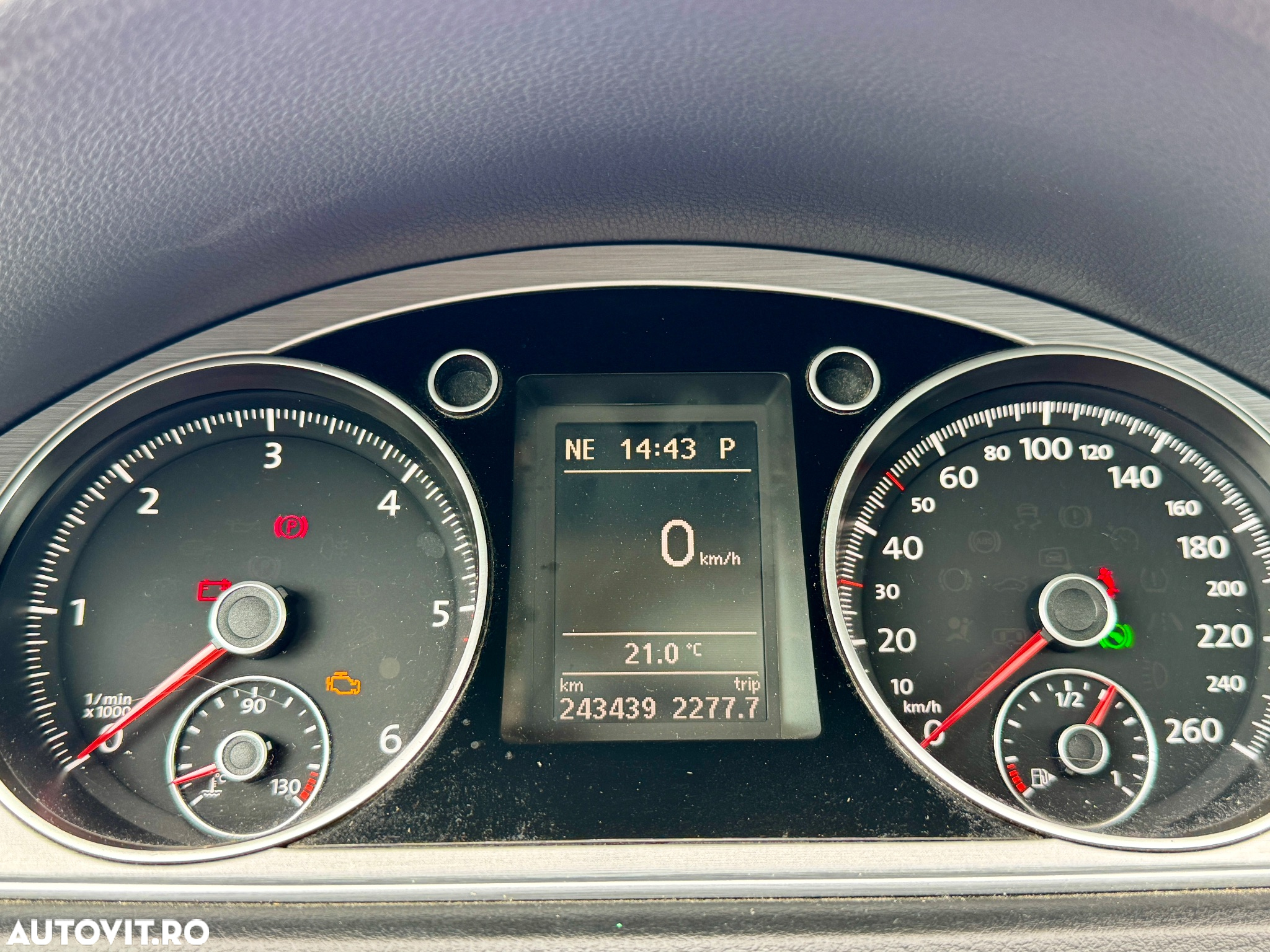 Volkswagen Passat Alltrack 2.0 TDI 4Motion BMT - 10