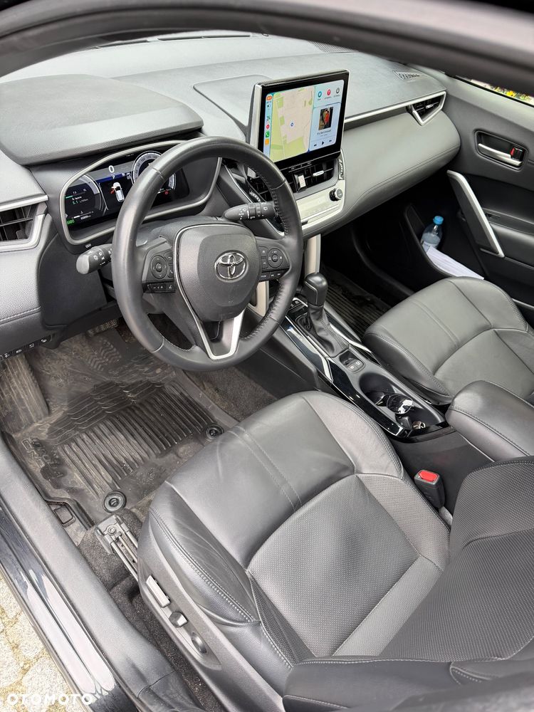 Toyota Corolla Cross 2.0 Hybrid Premiere Edition - 26