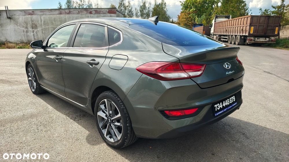 Hyundai i30 1.5 T-GDI 48V Premium DCT - 2