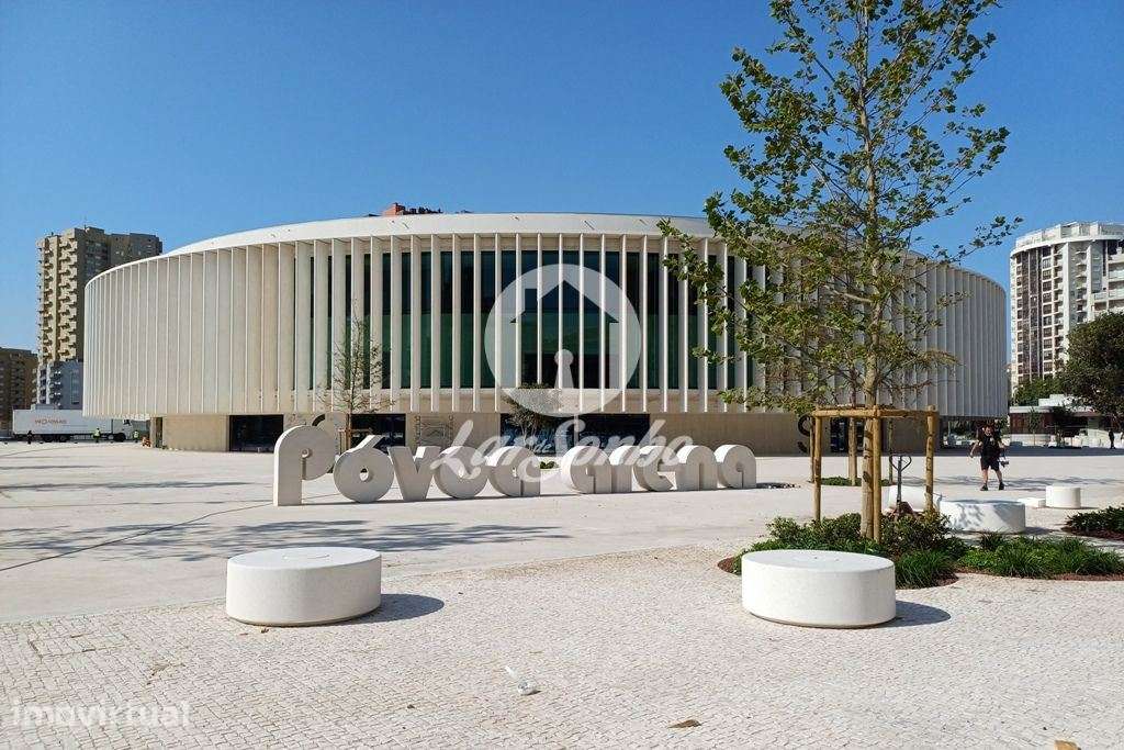 Apartamento T2 com garagem fechada no centro da Póvoa de Varzim - Grande imagem: 4/20
