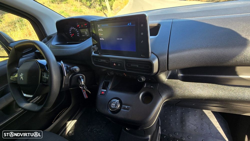 Peugeot Partner 1.5 BlueHDi Asphalt Standard EAT8 - 19