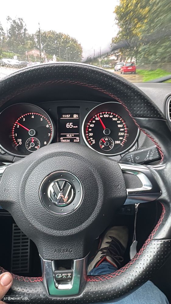 VW Golf 2.0 GTI - 10