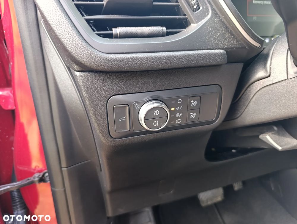 Ford Kuga 1.5 EcoBoost SOUND EDITION - 28